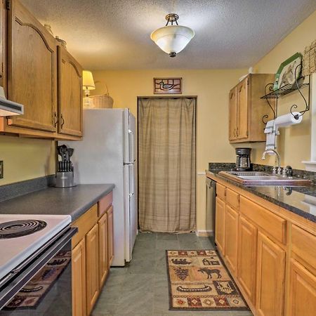 Vila Creekside Retreat With Deck, 18 Miles To Wolf Ridge Weaverville Exteriér fotografie