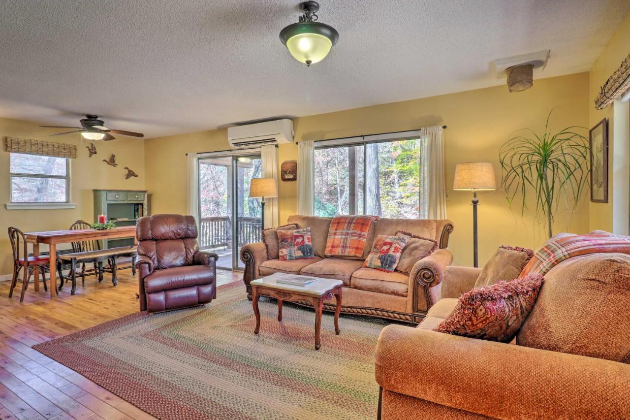 Vila Creekside Retreat With Deck, 18 Miles To Wolf Ridge Weaverville Exteriér fotografie